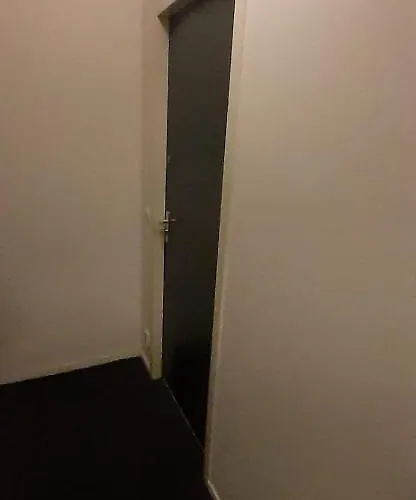 Pensión Charlotte, Not For Parties, Not A Hotel, With Shared Bathroom, No Kitchen